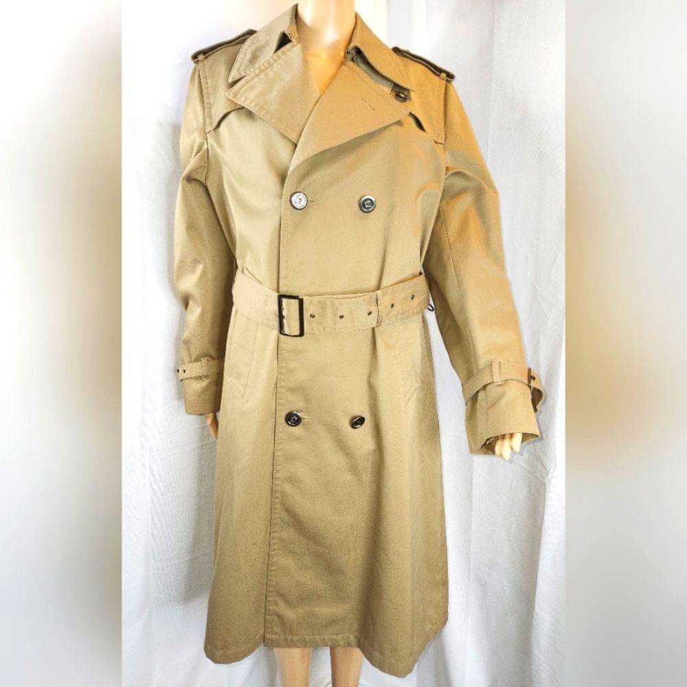 Pierre Cardin Tan Trenchcoat